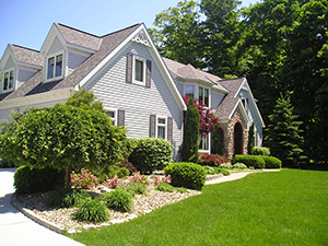 Landscapers and Lawncare Services in Whitesburg, TN